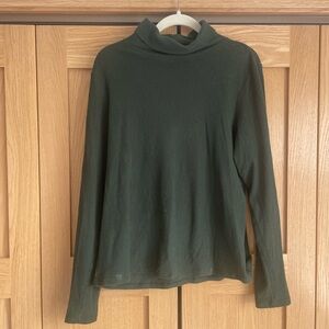 Old Navy Olive Green Ribbed Turtleneck Sweater